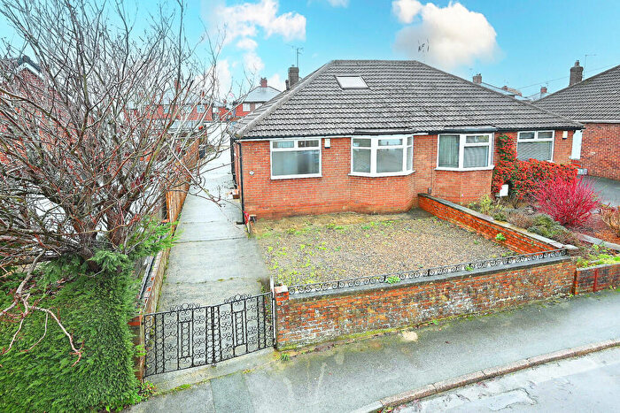 2 Bedroom Semi-Detached Bungalow For Sale In St John's Way, Harrogate, HG1