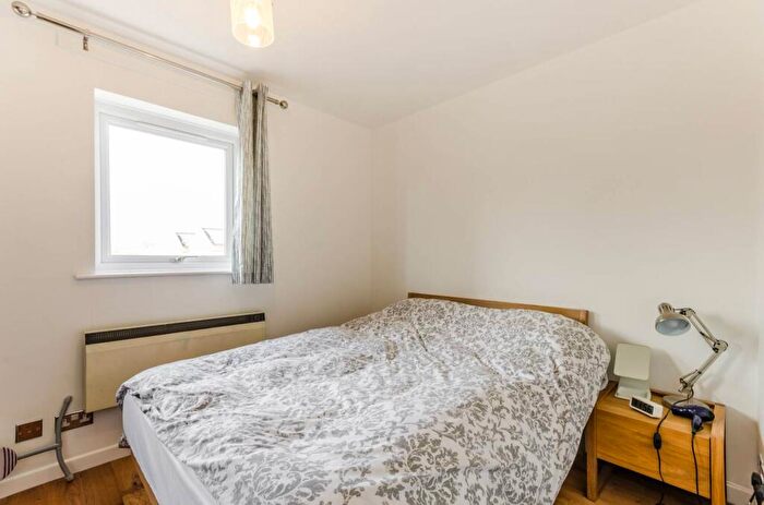 1 Bedroom Flat To Rent In Whiteadder Way, Isle Of Dogs, London, E14