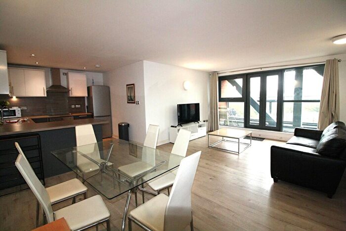 2 Bedroom Apartment To Rent In West One Tower, Cavendish Street, Sheffield, S3