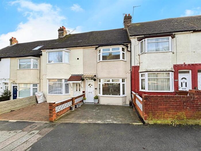 3 Bedroom Terraced House For Sale In Cottall Avenue, Chatham, ME4