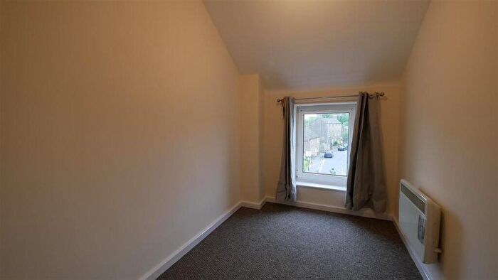 2 Bedroom Flat To Rent In High Street, Chatteris, PE16