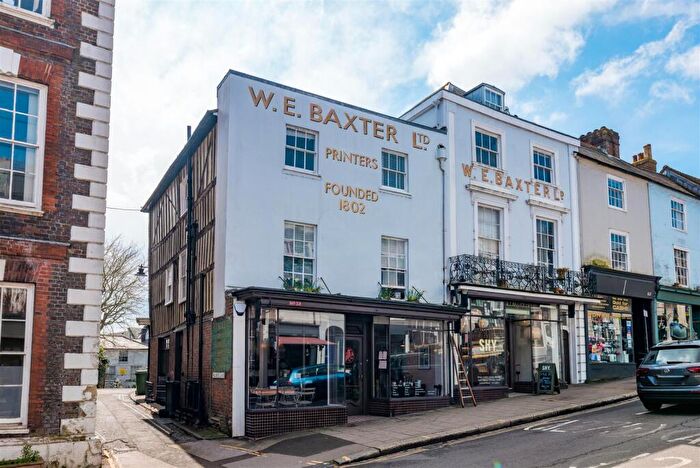 1 Bedroom Flat For Sale In High Street, Lewes, BN7
