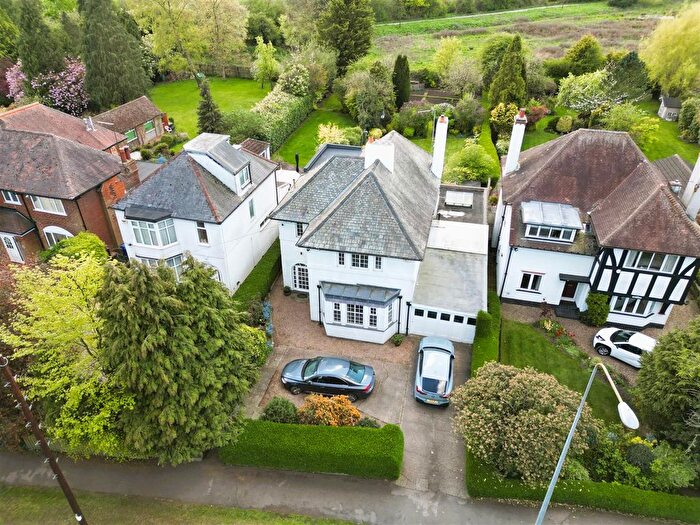 4 Bedroom Detached House For Sale In Hull Road, Cottingham, HU16