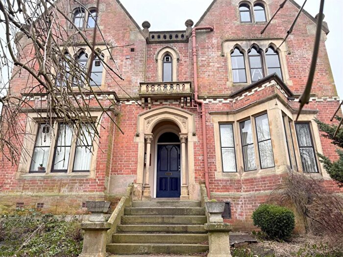 Studio To Rent In Sheffield Road, Stonegravels, S41
