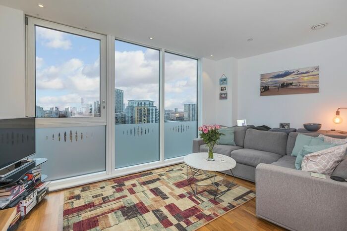 2 Bedroom Flat To Rent In Bellville House, Greenwich, SE10