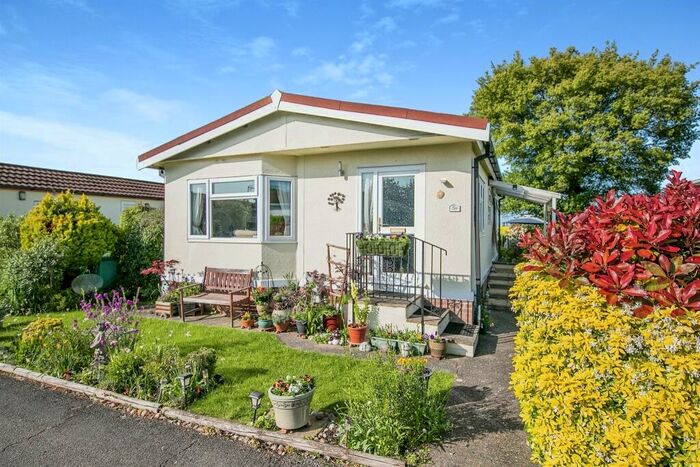 2 Bedroom Park Home For Sale In Wallow Lane, Great Bricett, Ipswich, IP7