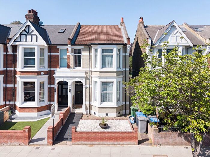 4 Bedroom End Of Terrace House For Sale In Harvist Road, NW6