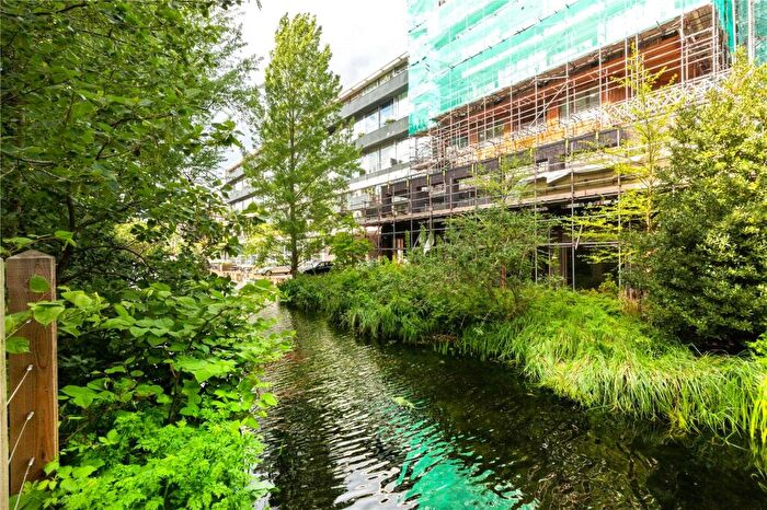 1 Bedroom Apartment For Sale In The Merchant Building, Wharf Road, London, N1