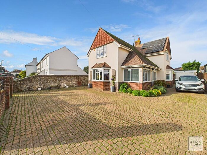 3 Bedroom Detached House For Sale In Felpham Way, Bognor Regis, PO22