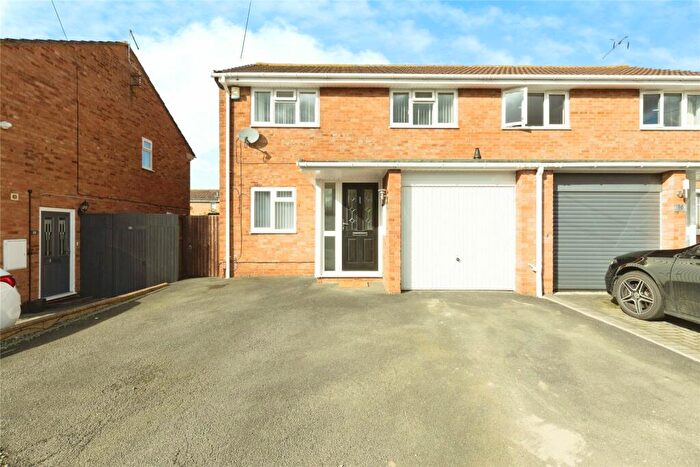3 Bedroom Semi-Detached House For Sale In Berry Lawn, Abbeydale, Gloucester, Gloucestershire, GL4