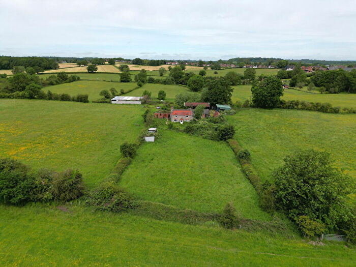 3 Bedroom Farm House For Sale In High Lane East, West Hallam, Ilkeston, DE7