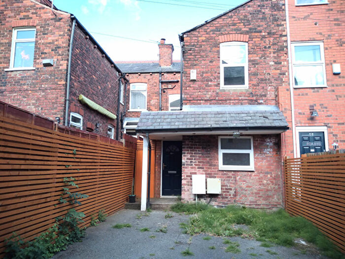 2 Bedroom Flat To Rent In Hodge Road, Walkden, M28