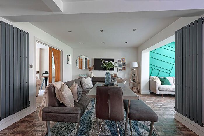 4 Bedroom Detached House For Sale In Mint Avenue, Barrowford, Lancashire, BB9