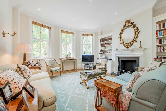 2 Bedroom Flat To Rent In Lennox Gardens, London, SW1X