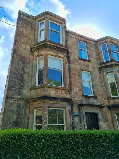 2 Bedroom Flat To Rent In Prince Albert Terrace, Helensburgh, Dunbartonshire, G84