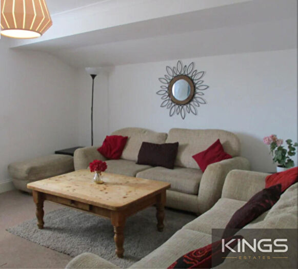 4 Bedroom Flat To Rent In Lyon Street, Southampton, SO14