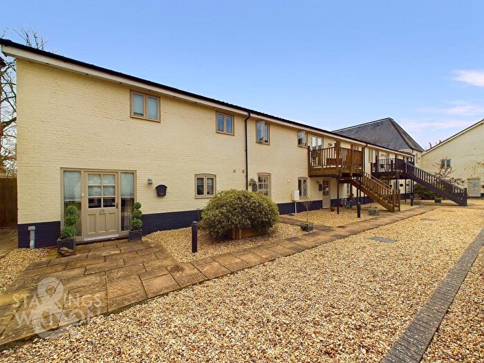 3 Bedroom End Of Terrace House For Sale In The Maltings, Station Road, Pulham St. Mary, Diss, IP21