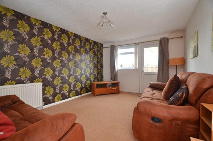 1 Bedroom Flat To Rent In Wallacefield, Troon, KA10