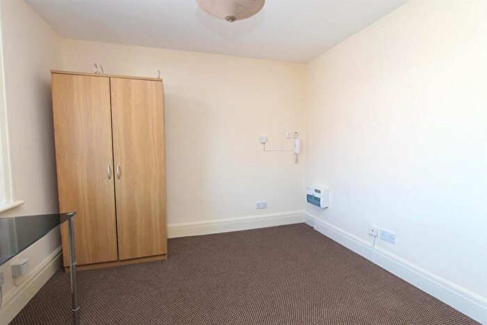 Studio To Rent In Beach Road, Thornton-Cleveleys, FY5