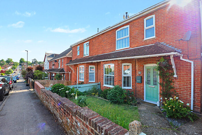 3 Bedroom Semi Detached House To Rent In Dimond Road, Southampton, SO18