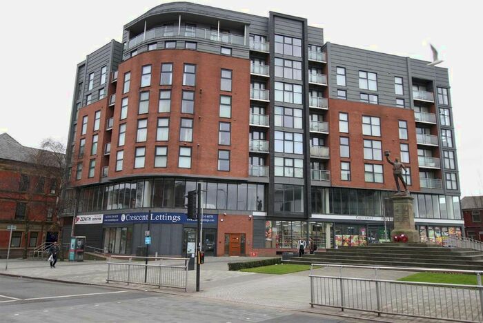 2 Bedroom Flat To Rent In Zenith, Chapel Street, Salford, M3