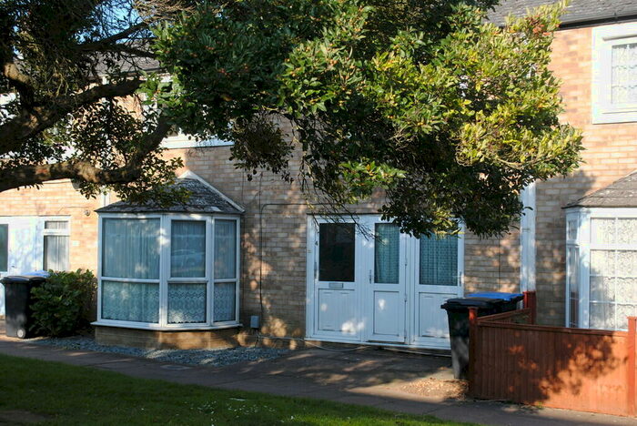 4 Bedroom Terraced House To Rent In Scholars Walk, AL10