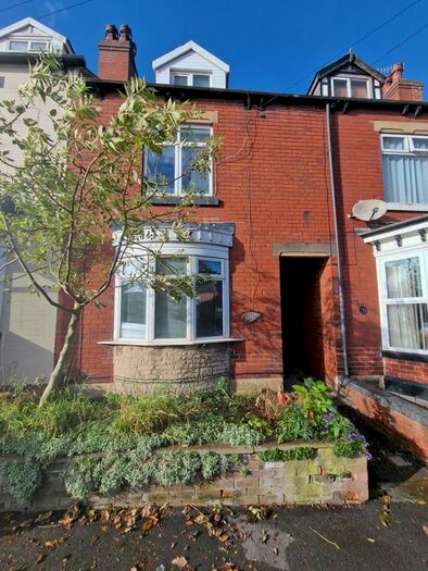 3 Bedroom End Of Terrace House To Rent In Archer Road, Sheffield, S8