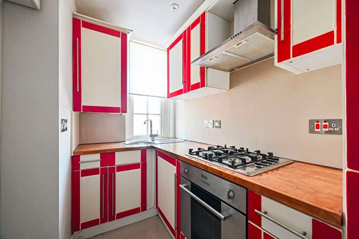 1 Bedroom Flat For Sale In Wellington Way, Bow, London, E3