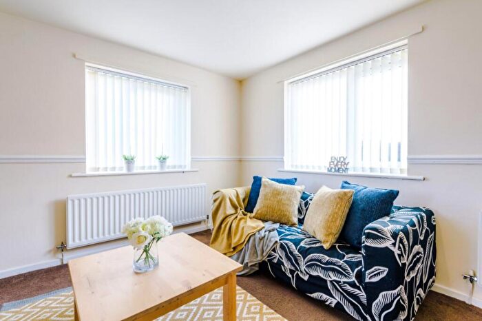 1 Bedroom Terraced House To Rent In Thomas Court, Salford, M6