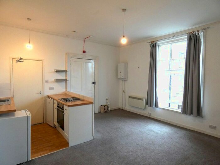 1 Bedroom Studio To Rent In Lansdown Place, GL50