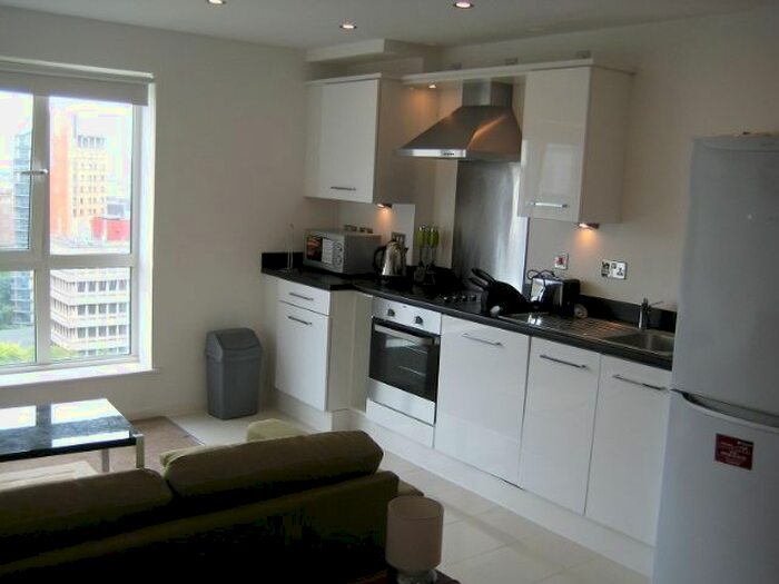 Studio To Rent In Masshouse Plaza, Birmingham, B5