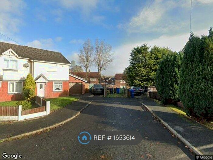 3 Bedroom Semi-Detached House To Rent In Shortland Place, Bickershaw, Wigan, WN2