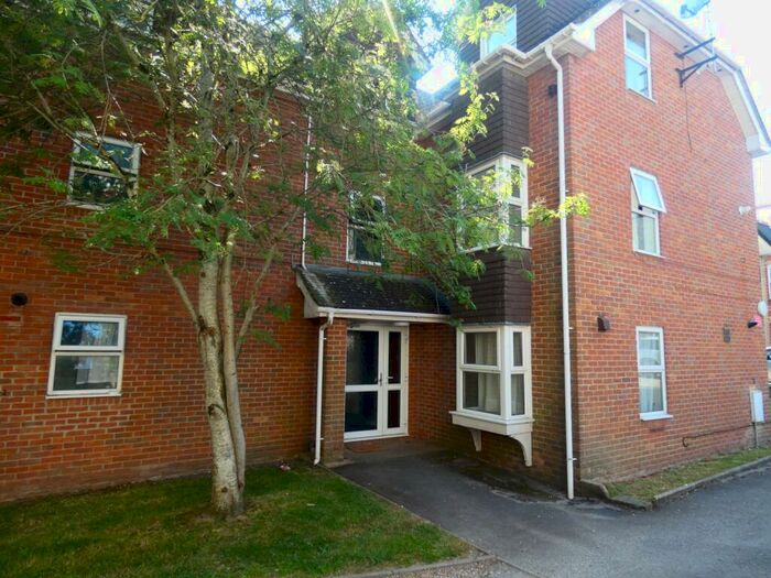 2 Bedroom Apartment To Rent In Brecknock Court, Salisbury Road, Blandford, DT11