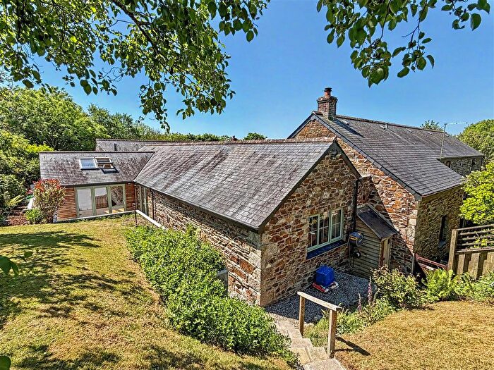 3 Bedroom Barn Conversion For Sale In Cury, Helston, TR12
