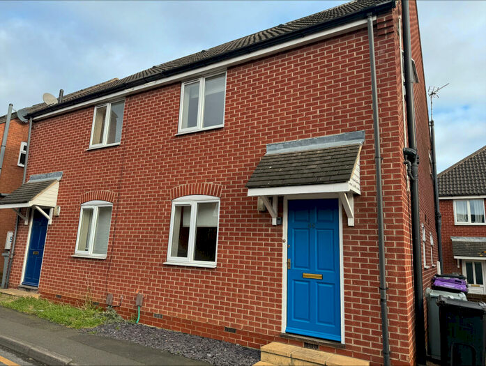 1 Bedroom Terraced House To Rent In Brewery Hill, Grantham, NG31