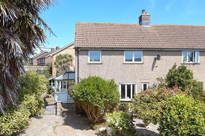 2 Bedroom Semi-Detached House For Sale In Richmond Meade, Freshwater, Isle Of Wight, PO40