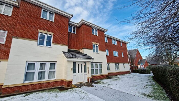 3 Bedroom Flat To Rent In School Lane, Elworth, Sandbach, CW11
