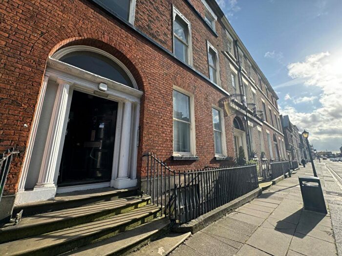 8 Bedroom Flat To Rent In Rodney Street, Liverpool, L1