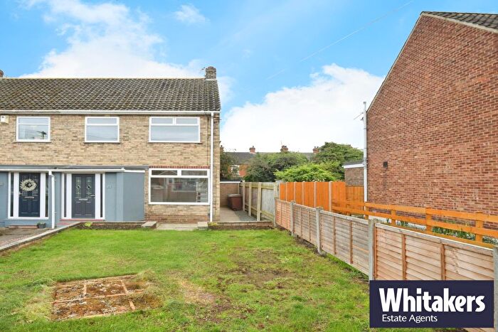 3 Bedroom End Of Terrace House To Rent In Hazelbarrow Drive, Willerby, HU10