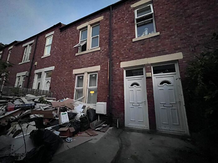 3 Bedroom Flat To Rent In Denwick Avenue, Newcastle Upon Tyne, NE15