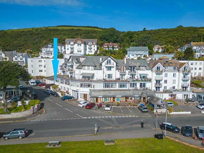 1 Bedroom Flat For Sale In Nailzee Point, Marine Drive, Hannafore, West Looe, Cornwall, PL13