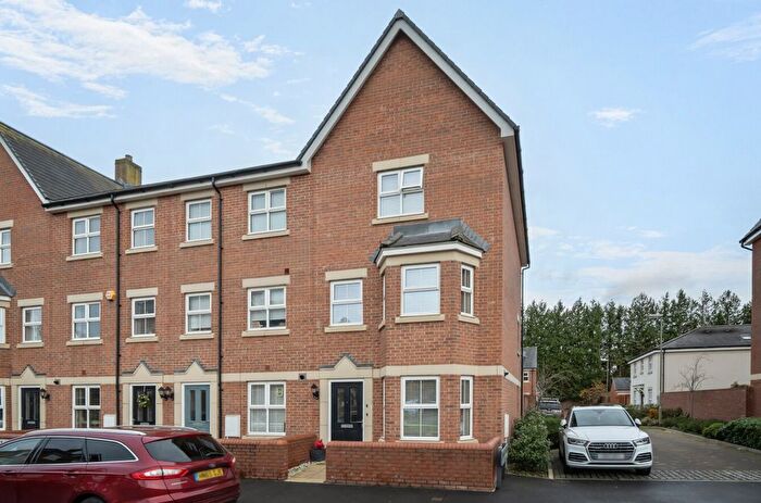 4 Bedroom End Terrace House For Sale In Granary Lane, Eastleigh, Hampshire, SO50