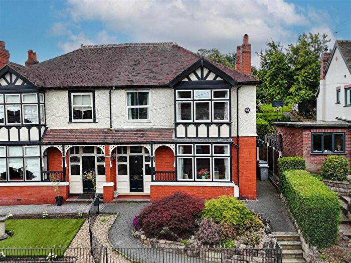 4 Bedroom Semi-Detached House For Sale In West Road, Congleton, CW12