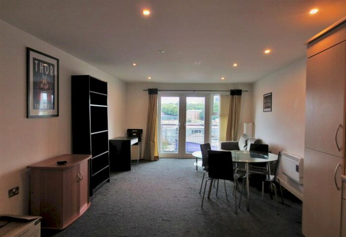 1 Bedroom Flat To Rent In The Bar, St James Gate, St James Boulevard, Newcastle Upon Tyne, NE1