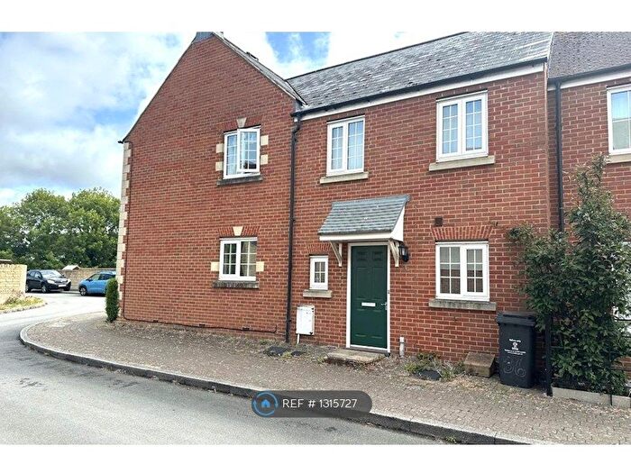 2 Bedroom Terraced House To Rent In Ulysses Road, Swindon, SN25