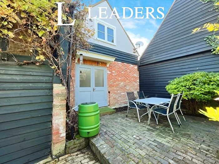 2 Bedroom Link Detached House To Rent In High Wych Road, Sawbridgeworth, CM21