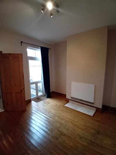 4 Bedroom Property To Rent In Broomfield Road, Earlsdon, Coventry, CV5