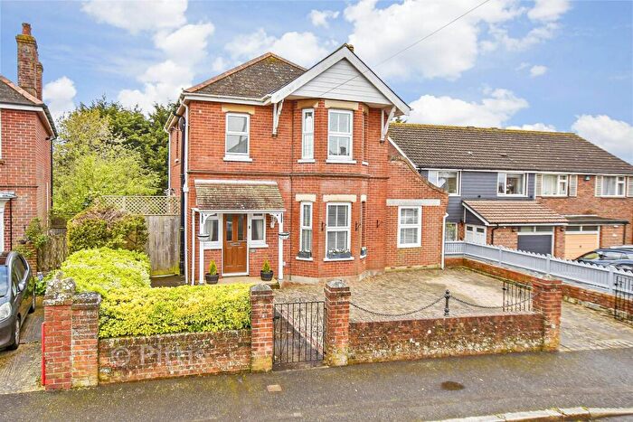 4 Bedroom Detached House For Sale In Little Preston Road, Ryde, Isle Of Wight, PO33
