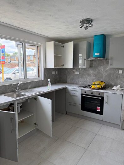 2 Bedroom Terraced House To Rent In Spinning Wheel Mead, Harlow, CM18