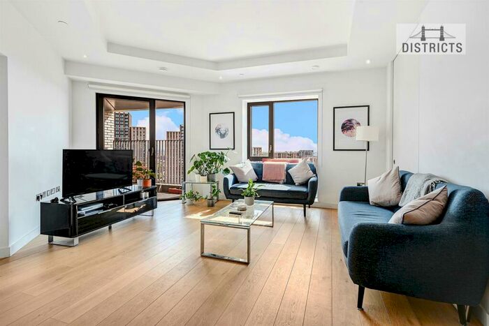 3 Bedroom Apartment For Sale In Grantham House, London City Island, E14